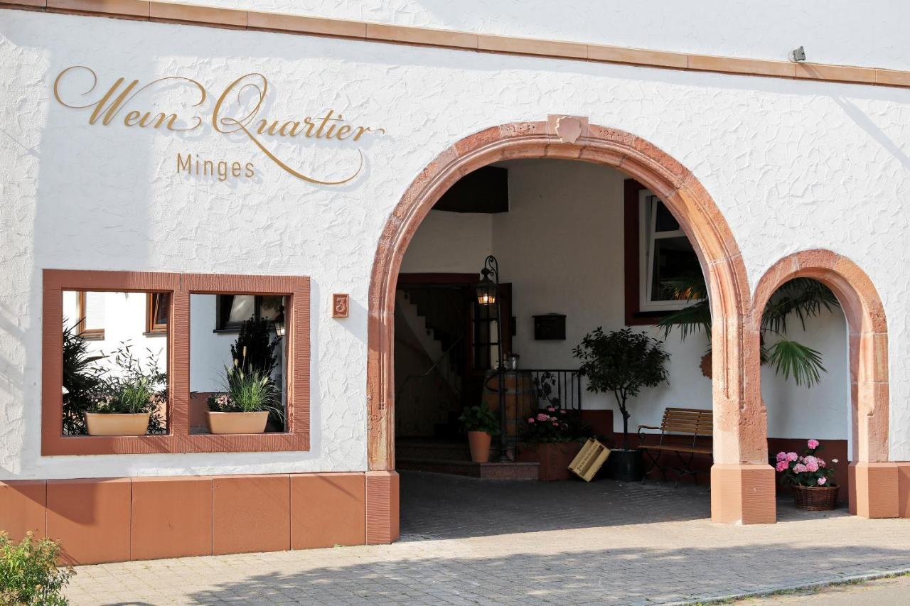 Hotel WeinQuartier Minges Kirrweiler  Exterior foto